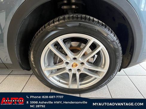 Used 2019 Porsche Cayenne image 30