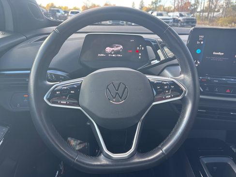 Used 2022 Volkswagen ID.4 Pro image 20
