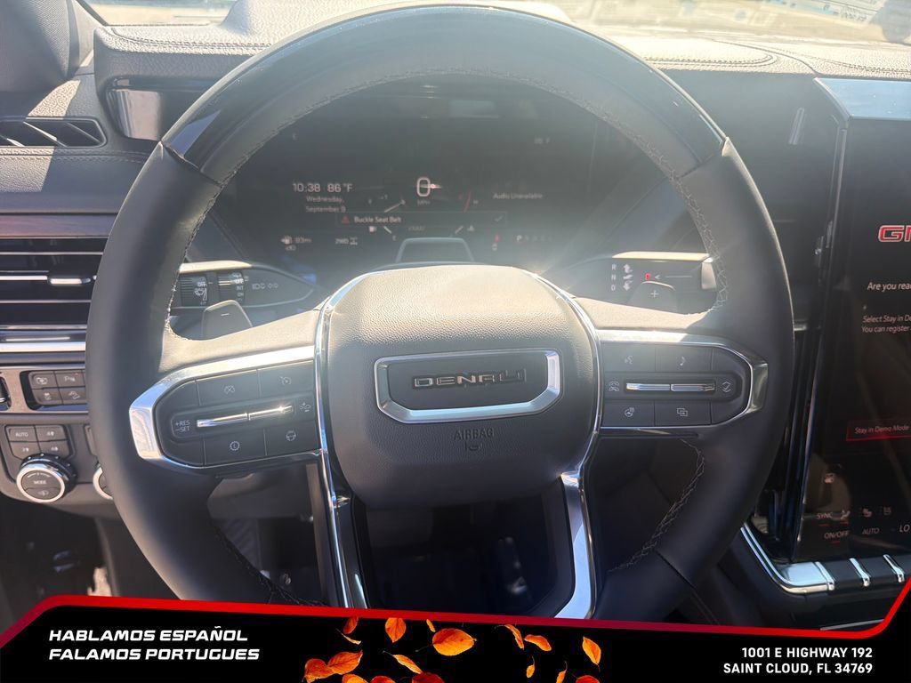 New 2026 GMC Yukon Denali w/ Denali Reserve Package AWD/4WD image 19