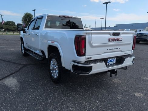 Used 2021 GMC Sierra 2500 Denali w/ Denali Ultimate Package AWD/4WD image 3