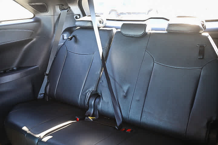 Used 2025 Toyota Sienna Platinum AWD/4WD image 19
