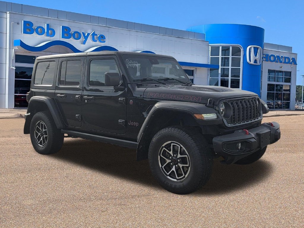 Used 2024 Jeep Wrangler Unlimited Rubicon AWD/4WD image 3