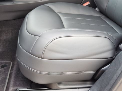 New 2025 Land Rover Range Rover Sport Dynamic SE image 24