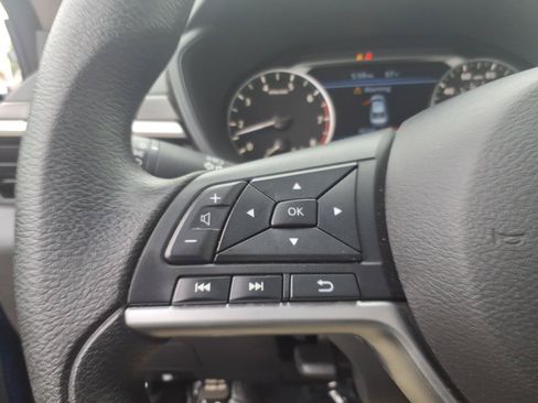 Certified 2025 Nissan Altima 2.5 SV FWD image 27