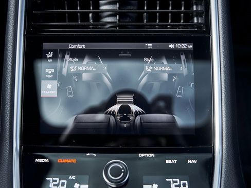 Used 2020 Porsche Panamera 4 image 52