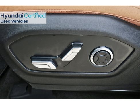Certified 2025 Hyundai Santa Fe Limited image 31