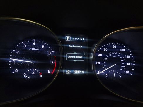 Used 2018 Hyundai Santa Fe SE image 23