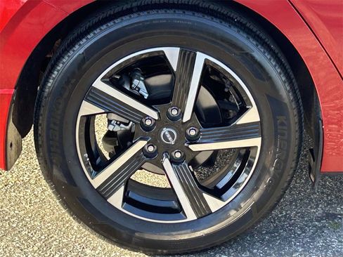 Certified 2025 Nissan Sentra SV w/ All-Weather Package image 7