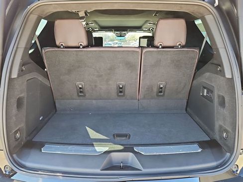 Certified 2024 Cadillac Escalade Sport Platinum image 30