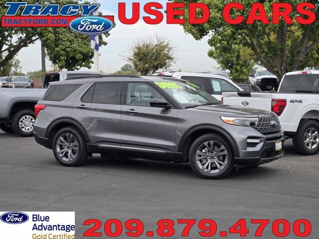 Certified 2024 Ford Explorer XLT w/ Equipment Group 202A RWD image 1
