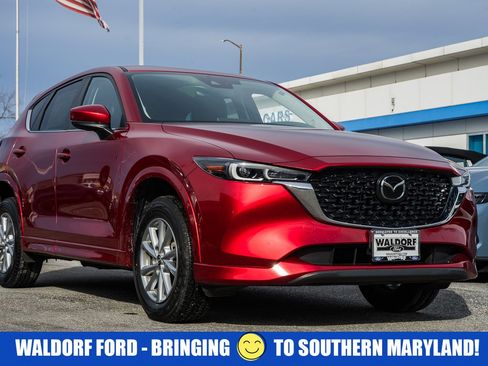 Used 2024 MAZDA CX-5 AWD 2.5 S w/ Preferred Package image 1