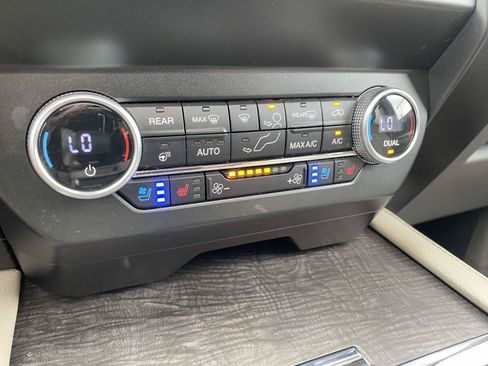 Used 2021 Ford Expedition Limited RWD image 27