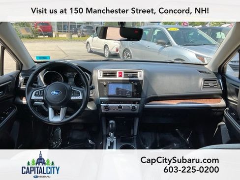 Used 2017 Subaru Outback 2.5i Limited AWD/4WD image 20