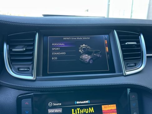 Certified 2025 INFINITI QX50 Pure image 52