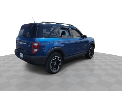 Used 2024 Ford Bronco Sport Outer Banks AWD/4WD image 8