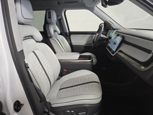Used 2024 Rivian R1S Adventure AWD/4WD image 23
