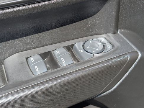 Certified 2021 Chevrolet Silverado 1500 Custom RWD image 19