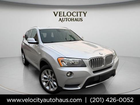 Used 2013 BMW X3 xDrive28i AWD/4WD image 1