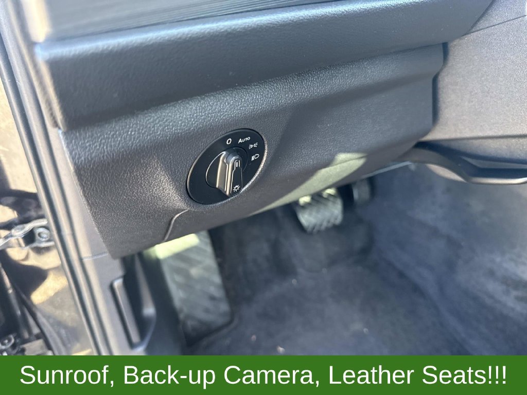 Used 2019 Volkswagen Jetta SEL FWD image 19