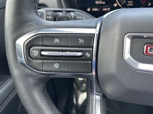 Used 2025 GMC Terrain Elevation image 18