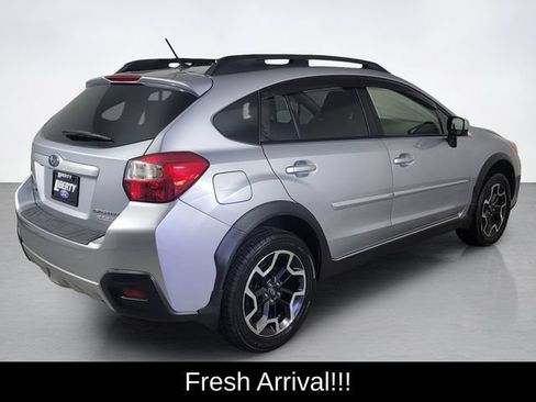 Used 2016 Subaru Crosstrek 2.0i Premium AWD/4WD image 3