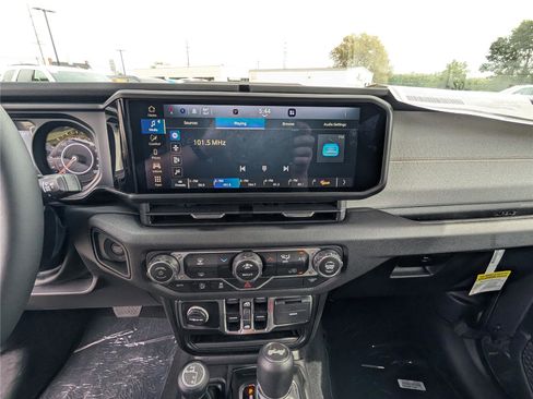 New 2025 Jeep Wrangler Sport S image 13