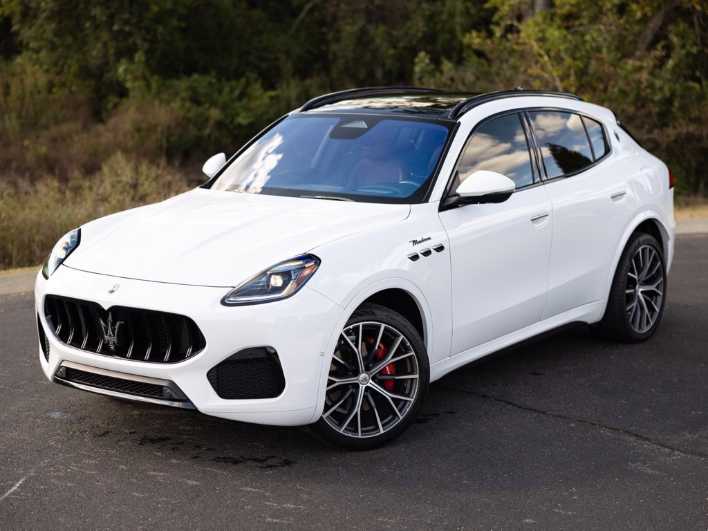 Used 2023 Maserati Grecale Modena AWD/4WD image 2