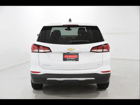 Certified 2024 Chevrolet Equinox LT FWD image 20