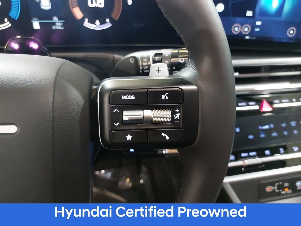 Used 2025 Hyundai Santa Fe XRT AWD/4WD image 18