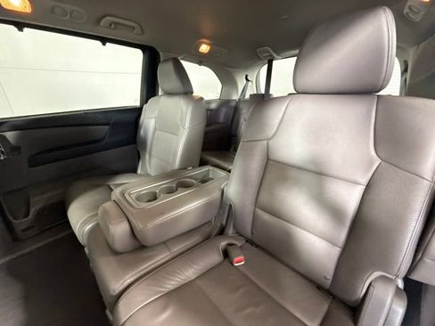 Used 2016 Honda Odyssey Touring image 26