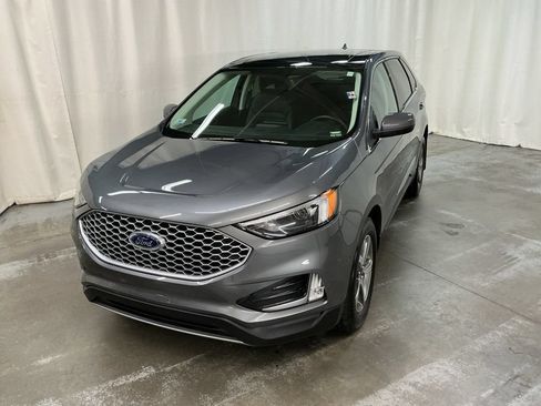 Used 2024 Ford Edge SEL w/ Convenience Package AWD/4WD image 8