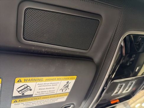 Used 2019 Land Rover Range Rover Autobiography image 29