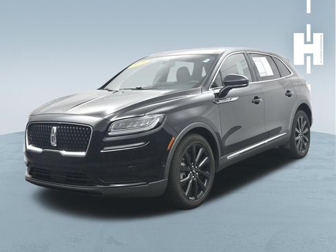 Used 2023 Lincoln Nautilus Reserve w/ Equipment Group 201A AWD/4WD image 1