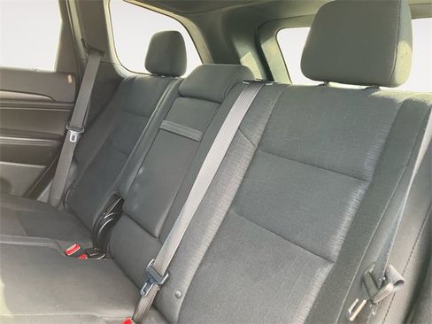 Used 2016 Jeep Grand Cherokee Laredo w/ Quick Order Package 23E image 13