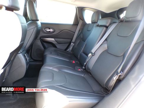 Used 2020 Jeep Cherokee Limited image 31