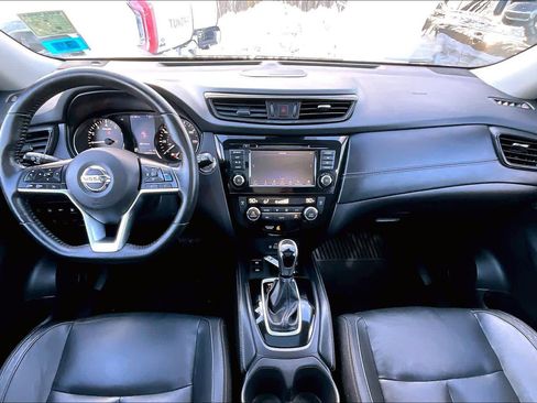 Used 2018 Nissan Rogue SL w/ Premium Package image 15