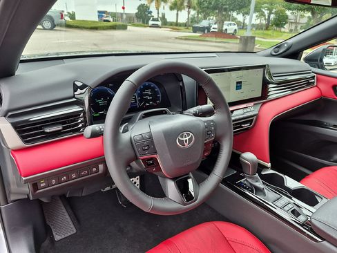 Used 2026 Toyota Camry XSE w/ Premium Plus Package FWD image 15