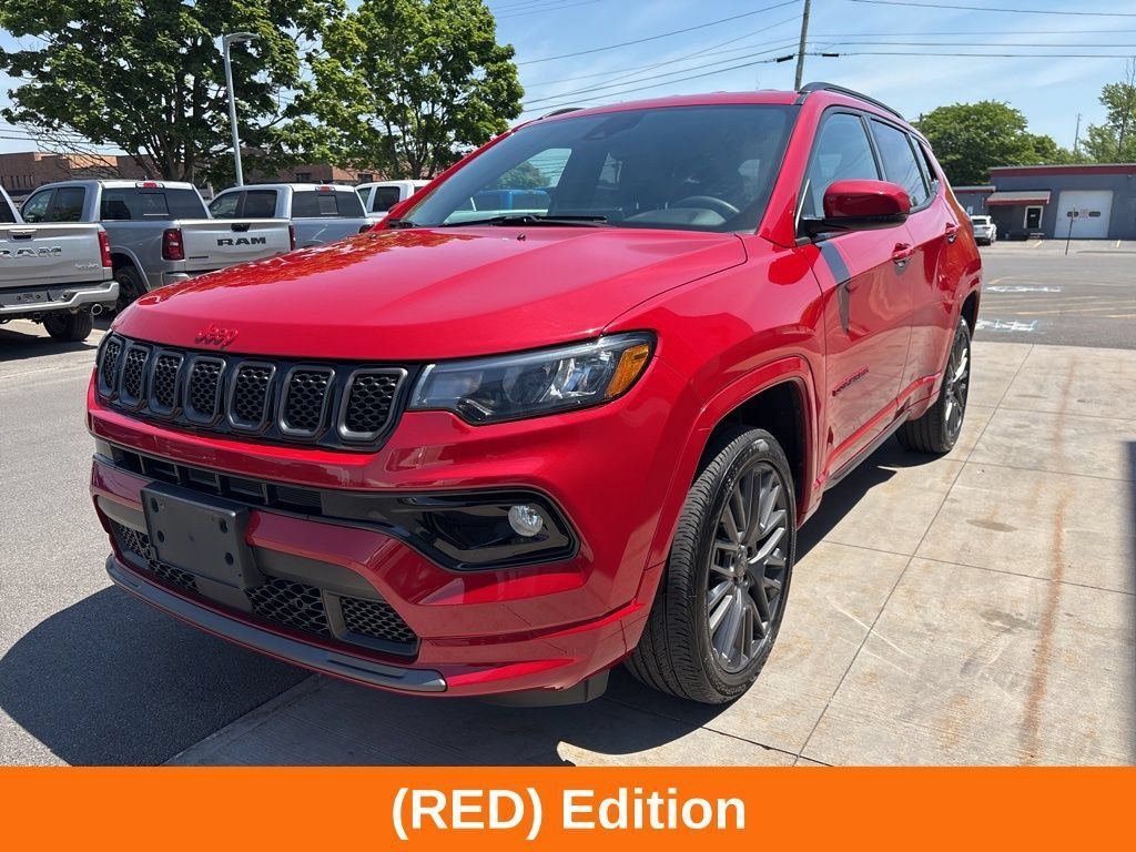 Used 2023 Jeep Compass Limited AWD/4WD image 8