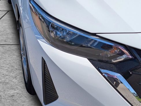 New 2025 Nissan Sentra S image 6