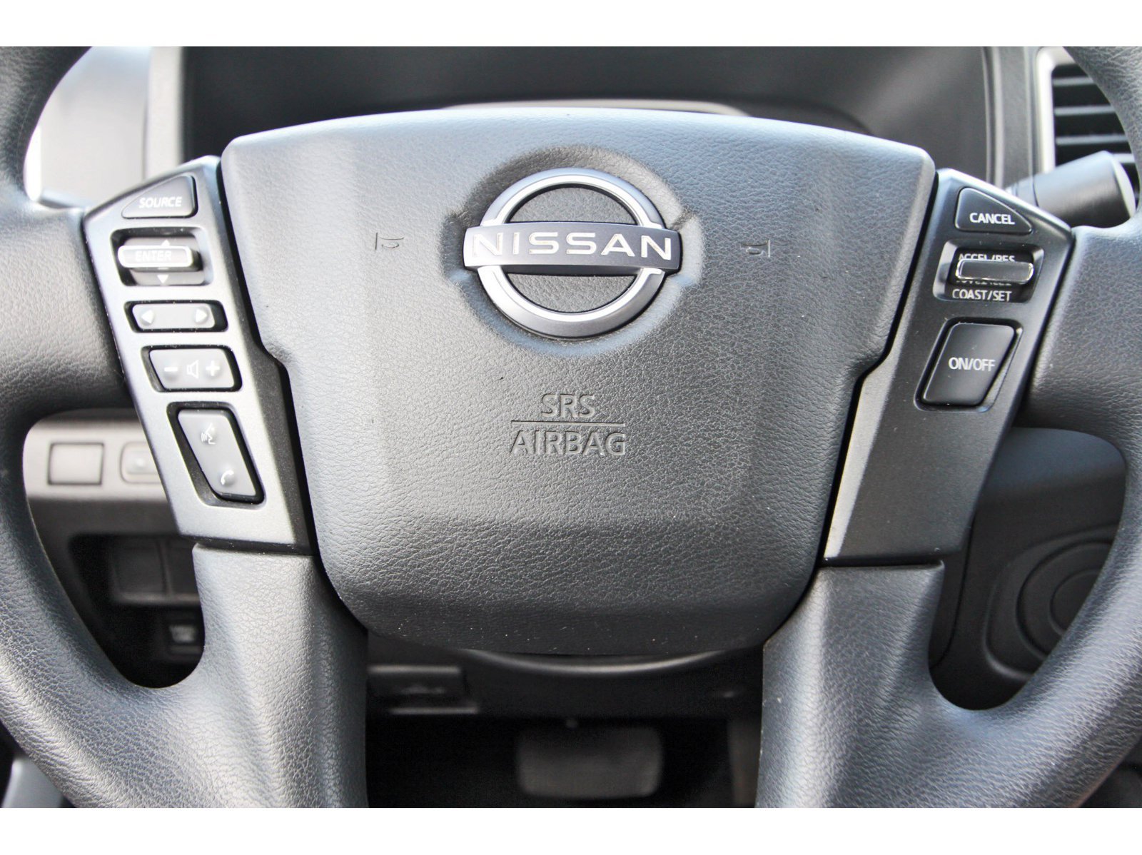 Certified 2024 Nissan Frontier SV RWD image 18