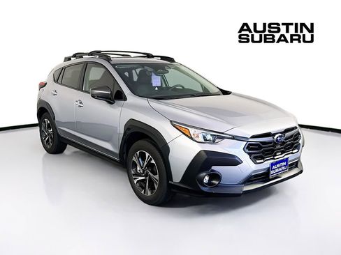 Used 2024 Subaru Crosstrek 2.0i Premium image 1