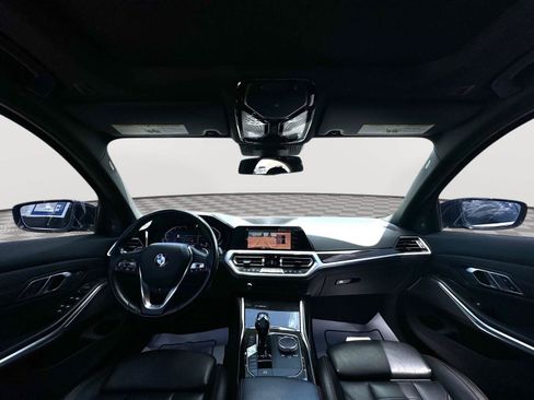 Used 2019 BMW 330i xDrive Sedan w/ Premium Package AWD/4WD image 33