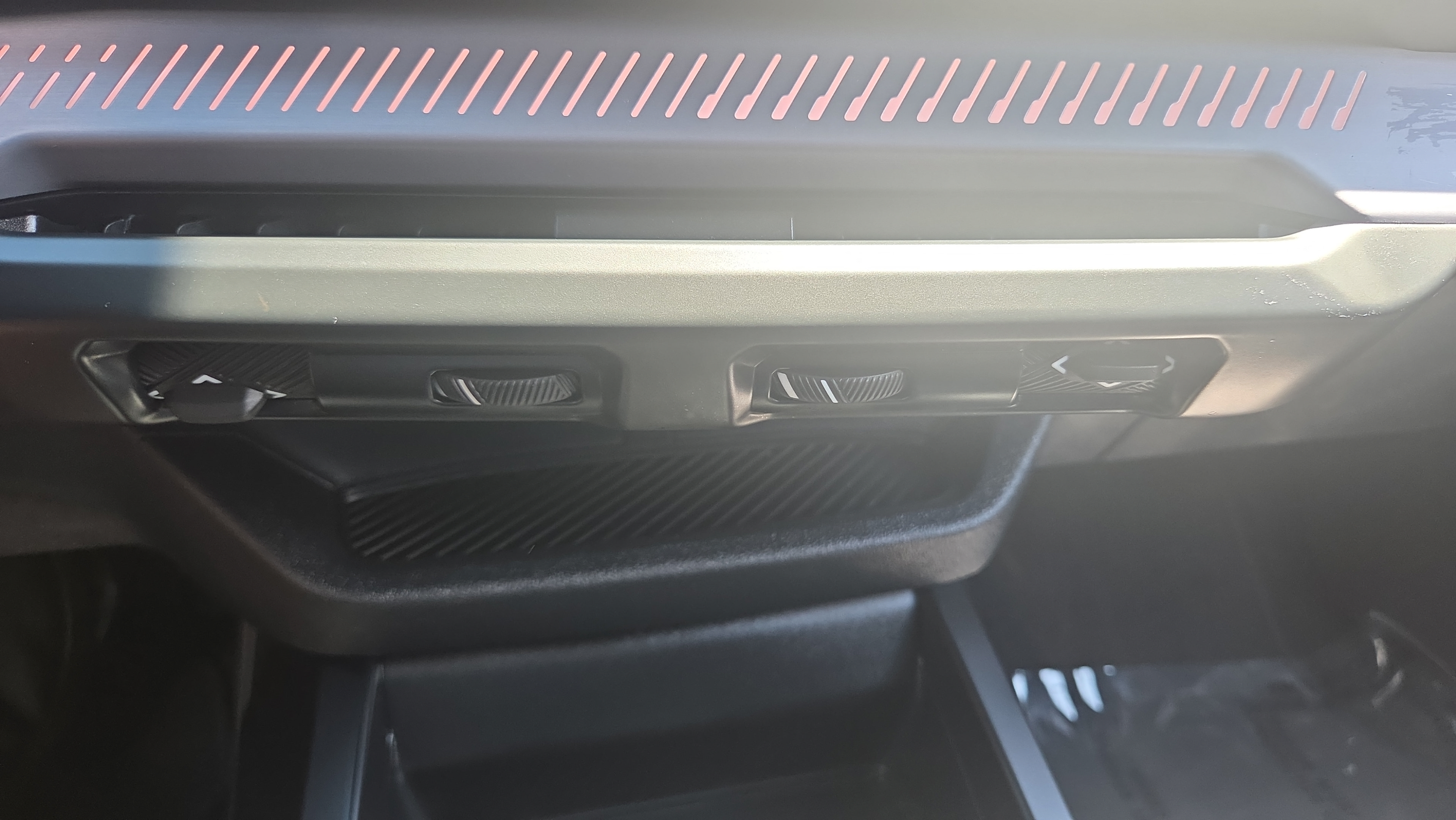 Certified 2026 BMW 228i w/ Technology Package FWD image 30
