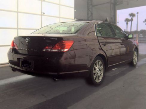 Used 2006 Toyota Avalon Limited FWD image 4