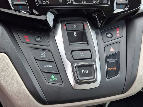 Used 2025 Honda Odyssey EX-L image 16