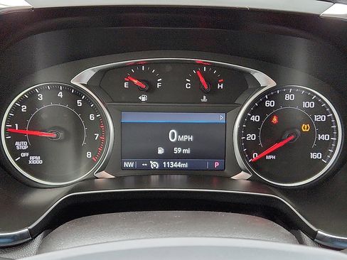 Used 2025 Chevrolet Blazer LT w/ Convenience Package image 10