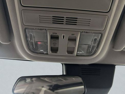 Used 2020 Honda Accord EX image 36