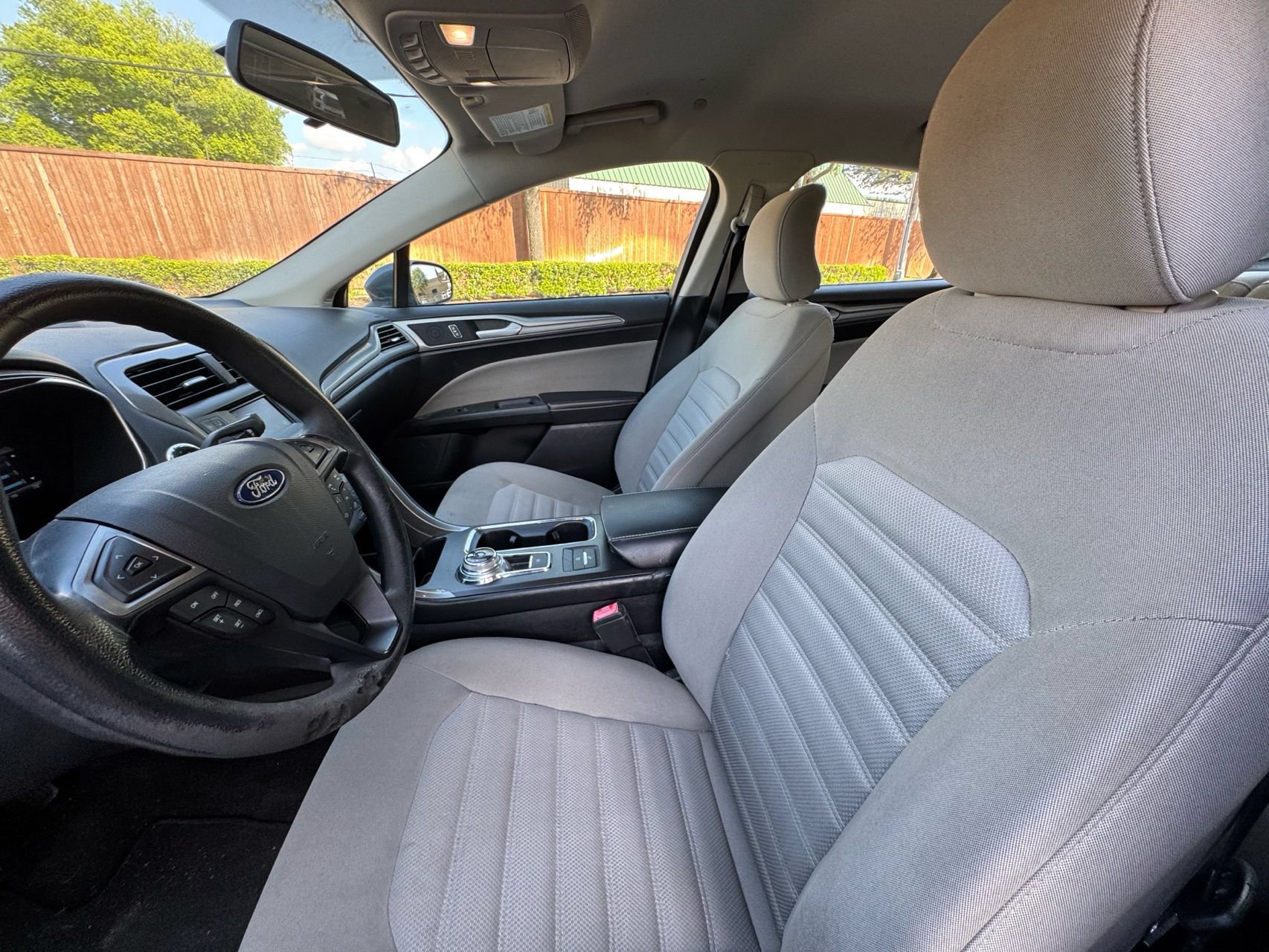 Used 2018 Ford Fusion S FWD image 19