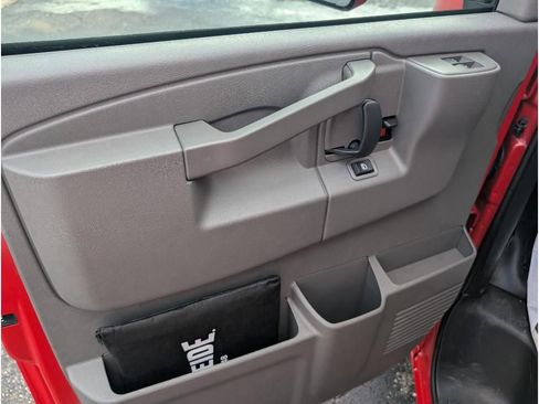 New 2025 Chevrolet Express 3500 w/ Power Convenience Package image 14