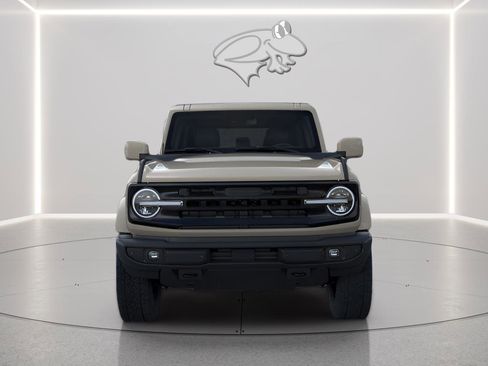 New 2025 Ford Bronco Outer Banks AWD/4WD image 8